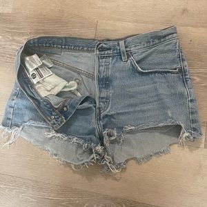 LEVIS 501 Light Wash Jean Shorts